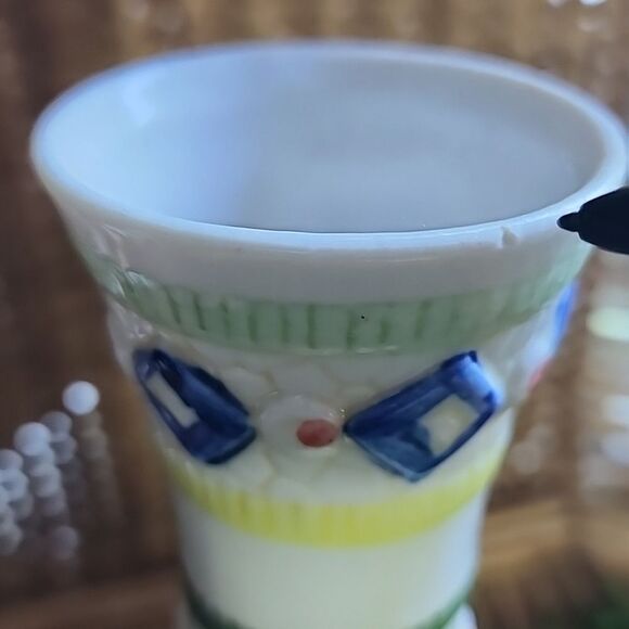 Vintage Peacock Embossed Handpainted Vase - Picture 8 of 10